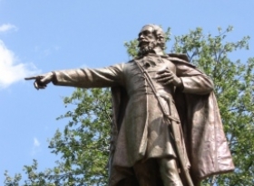 Kossuth szobor - Szabadságtér